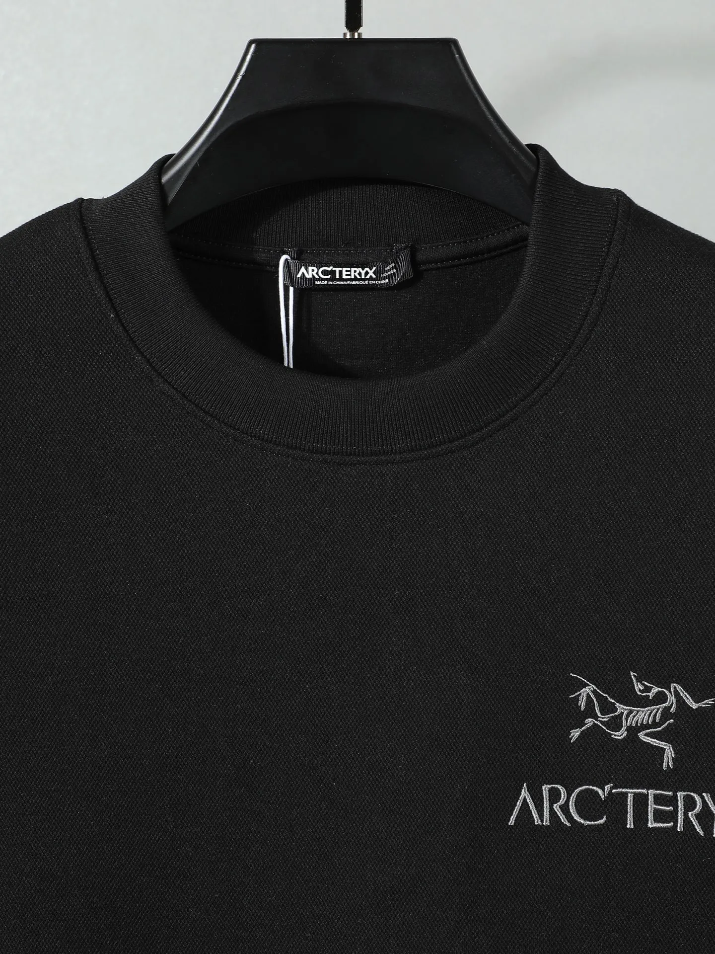【 Quality】 New Arrival logo Size：S-XL Black White